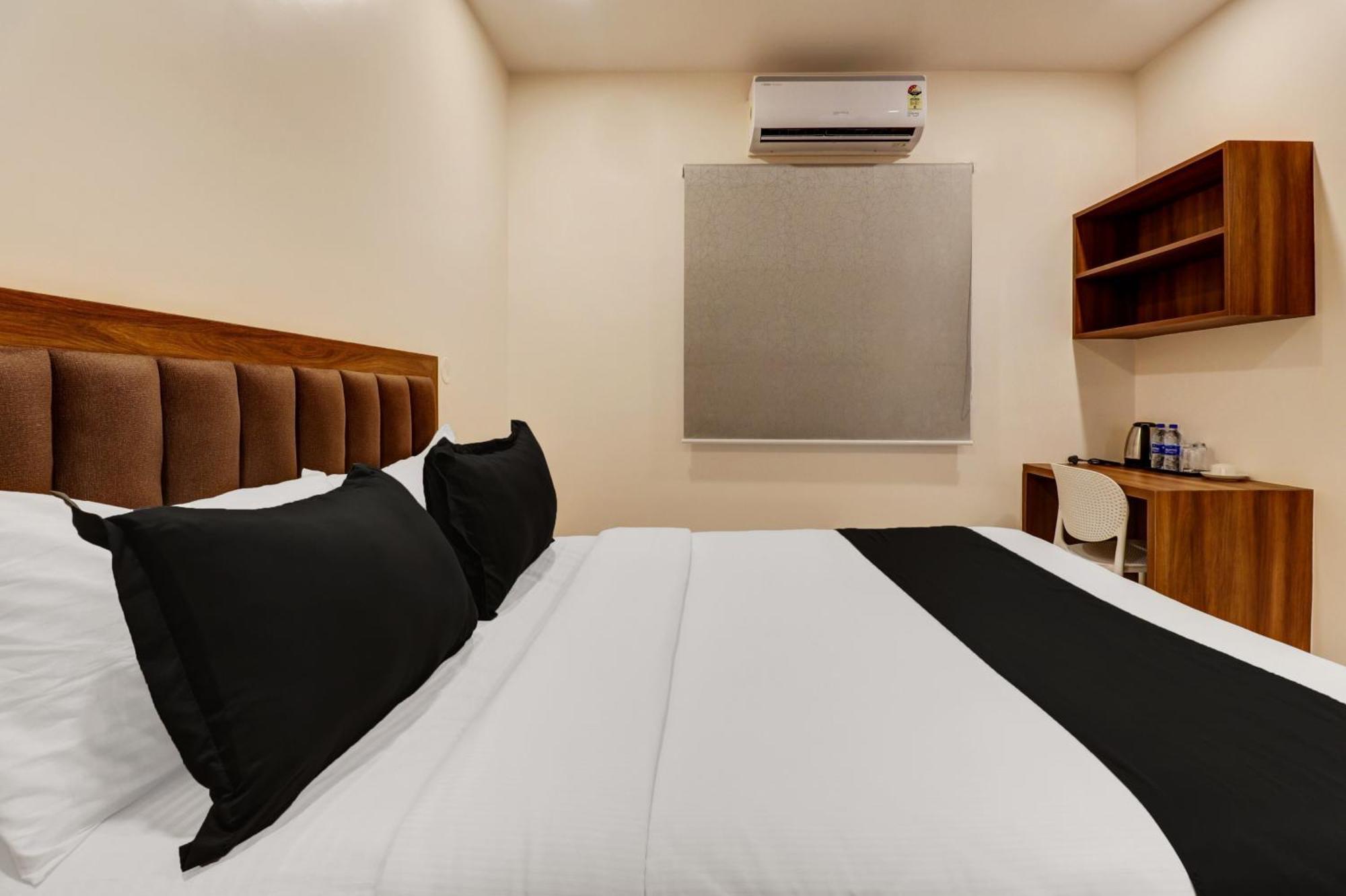Super Townhouse Arekere Near Mithai Mahal Μπανγκαλόρ Εξωτερικό φωτογραφία