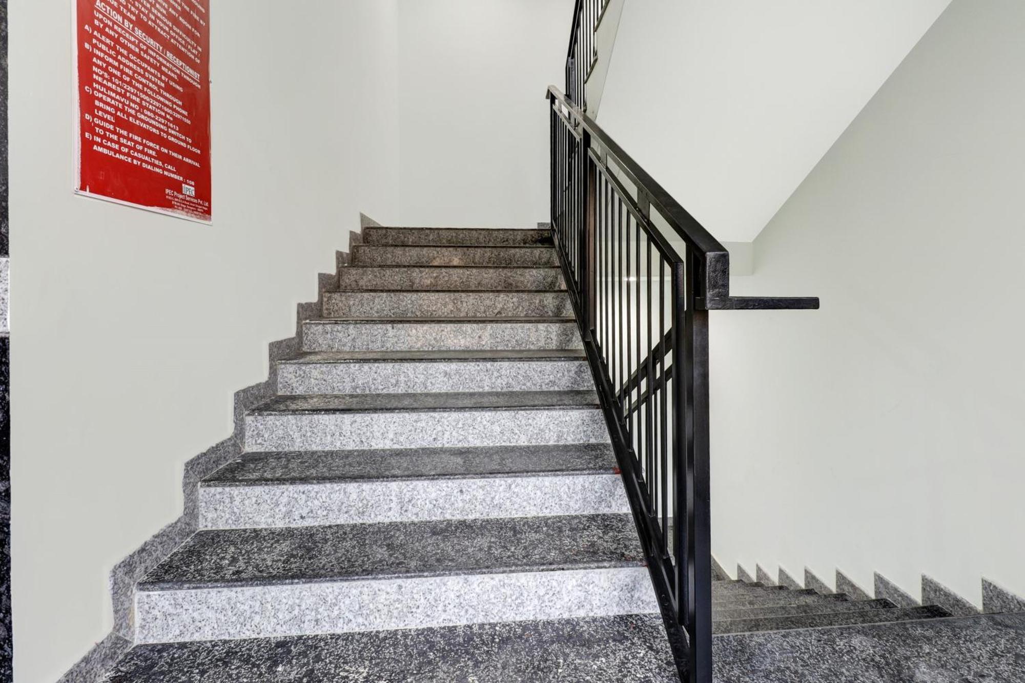 Super Townhouse Arekere Near Mithai Mahal Μπανγκαλόρ Εξωτερικό φωτογραφία