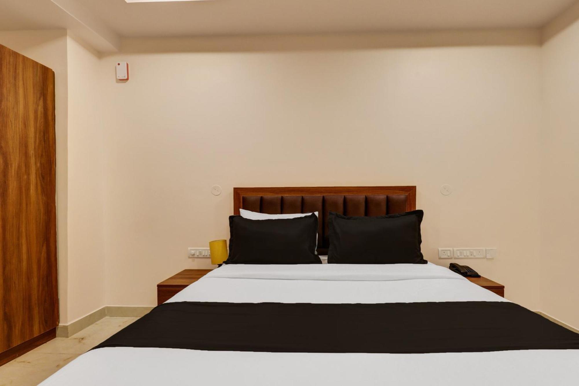 Super Townhouse Arekere Near Mithai Mahal Μπανγκαλόρ Εξωτερικό φωτογραφία