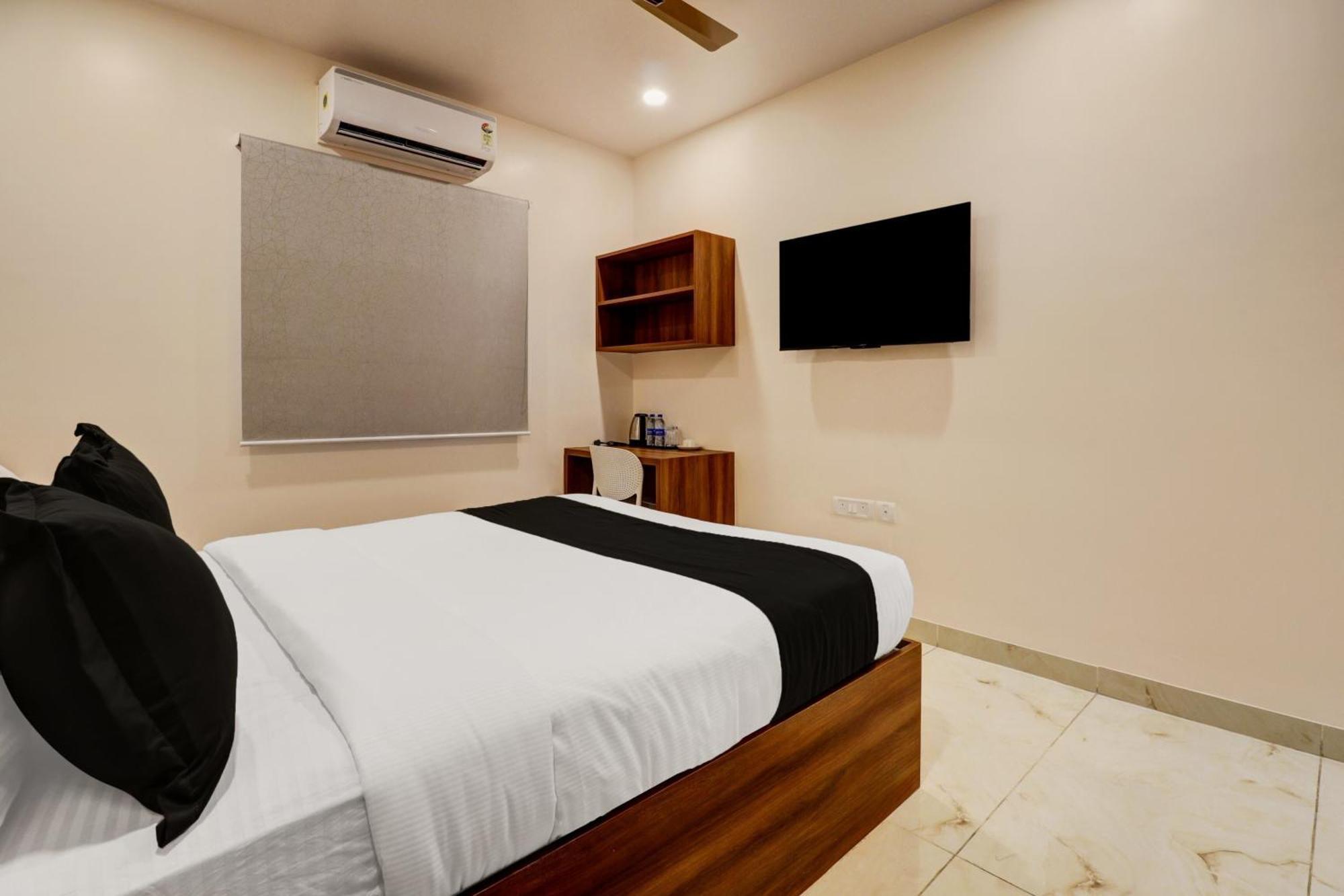 Super Townhouse Arekere Near Mithai Mahal Μπανγκαλόρ Εξωτερικό φωτογραφία